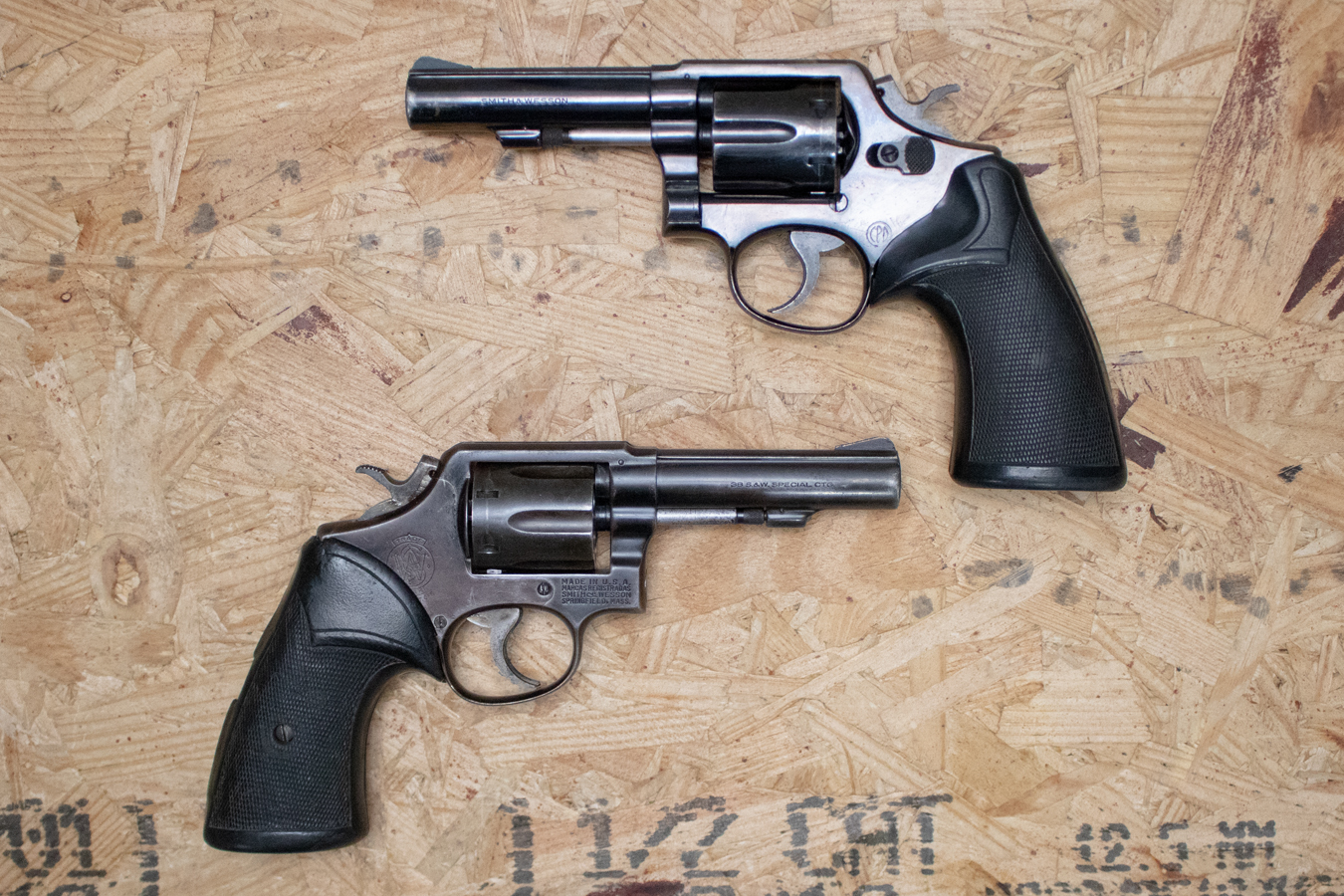 SMITH AND WESSON Model 10-6 38 Special Police Trade-In Revolvers with Heavy Barrel and Rubber Grips